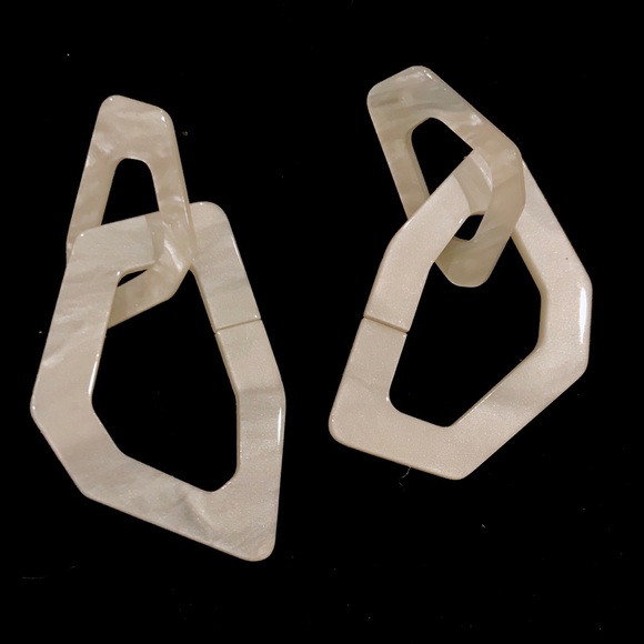 Mother of Pearl Pink White Daisy - Picture 5 of 8